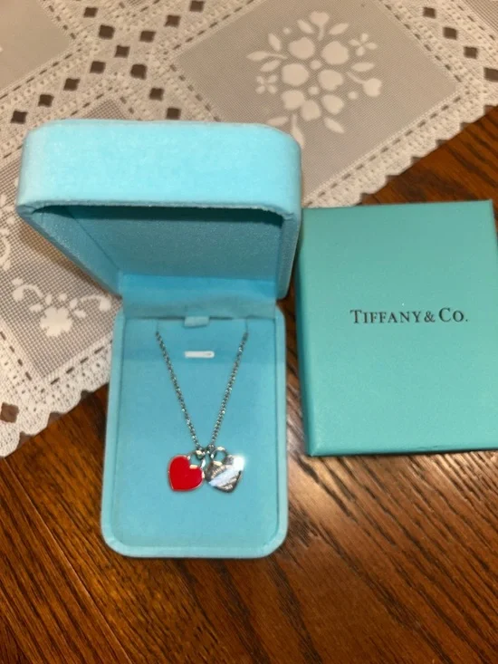 NWOT 925 Tiffany & Co. Heart Tag Necklace - Red and Silver - Picture 3 of 3